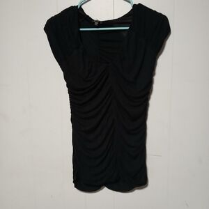 Express brand ladies sleeveless ruched black top. Size SP